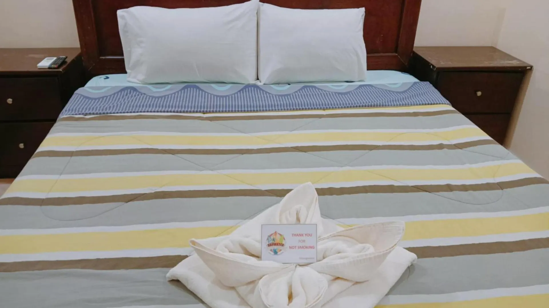 Baywatch Beach Resort Olongapo Hotel